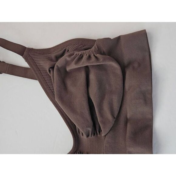 Skims Sculpting bra Nwot - Picture 2 of 8